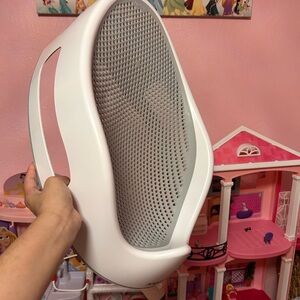 White Baby Bath Support